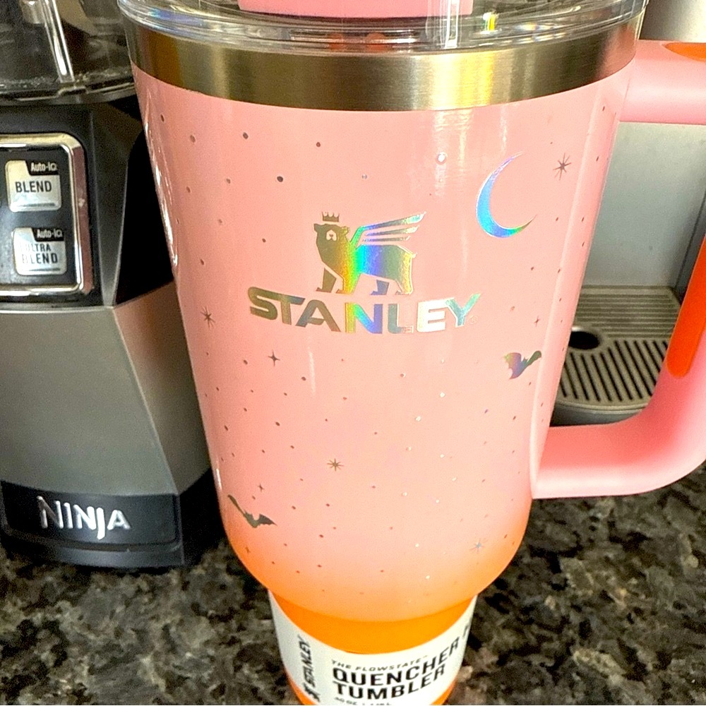 Stanley x Target Halloween Stanley 40oz tumblr . Brand New - Picture 2 of 16
